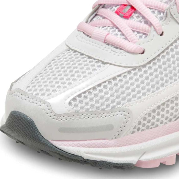 Nike Zoom Vomero 5 “White Pink