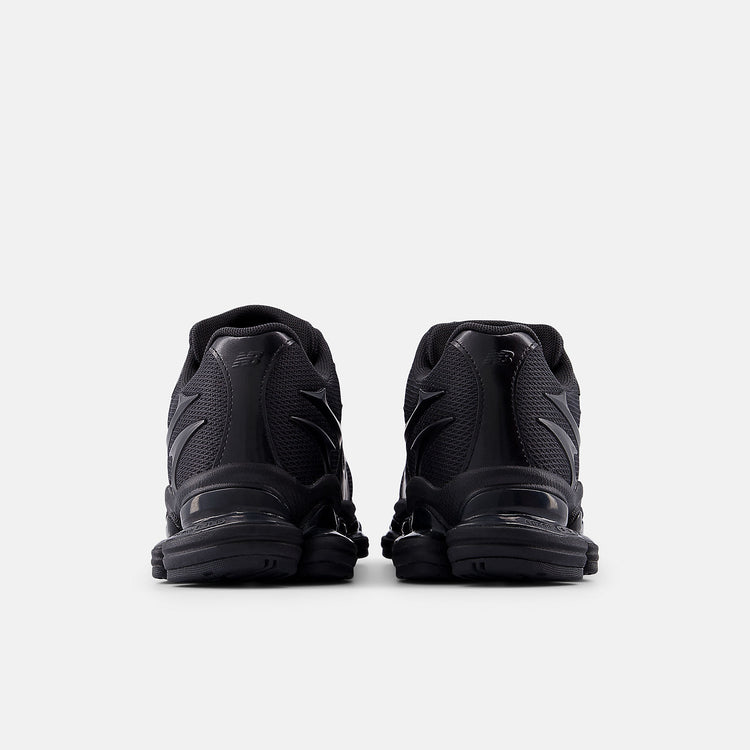 New Balance ABZORB 2000 ‘Black’