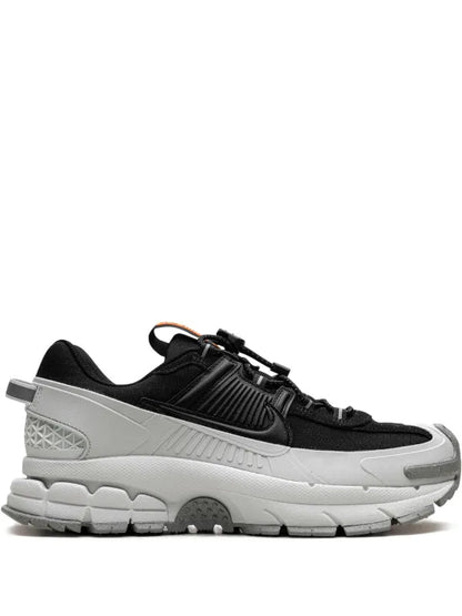 Nike Zoom Vomero 5 Roam "Black/Light Silver