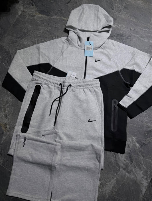 NIKE TECH FLEECE “GREY