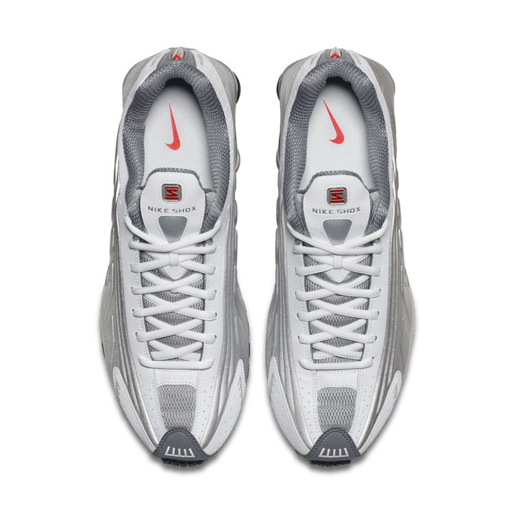 Nike Shox R4 “White & Comet Red”