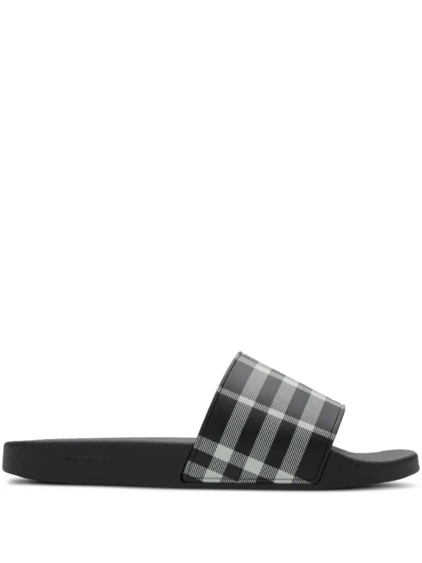 Burberry Vintage/New Season Check slides