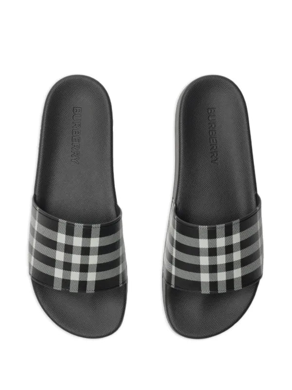 Burberry Vintage/New Season Check slides