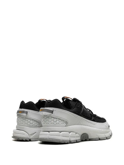 Nike Zoom Vomero 5 Roam "Black/Light Silver