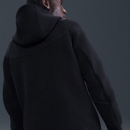 NIKE TECH FLEECE “BLACK
