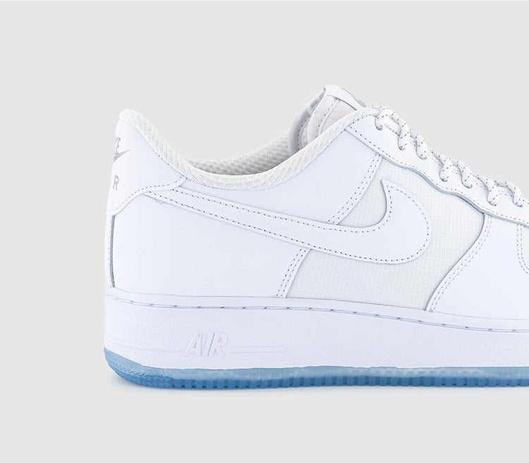 NIKE AIR FORCE 1 07 TRAINERS