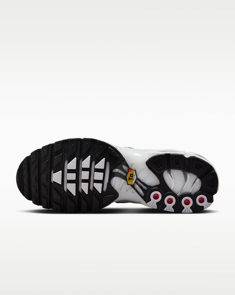 Nike Air Max Plus “Black Gradient Red